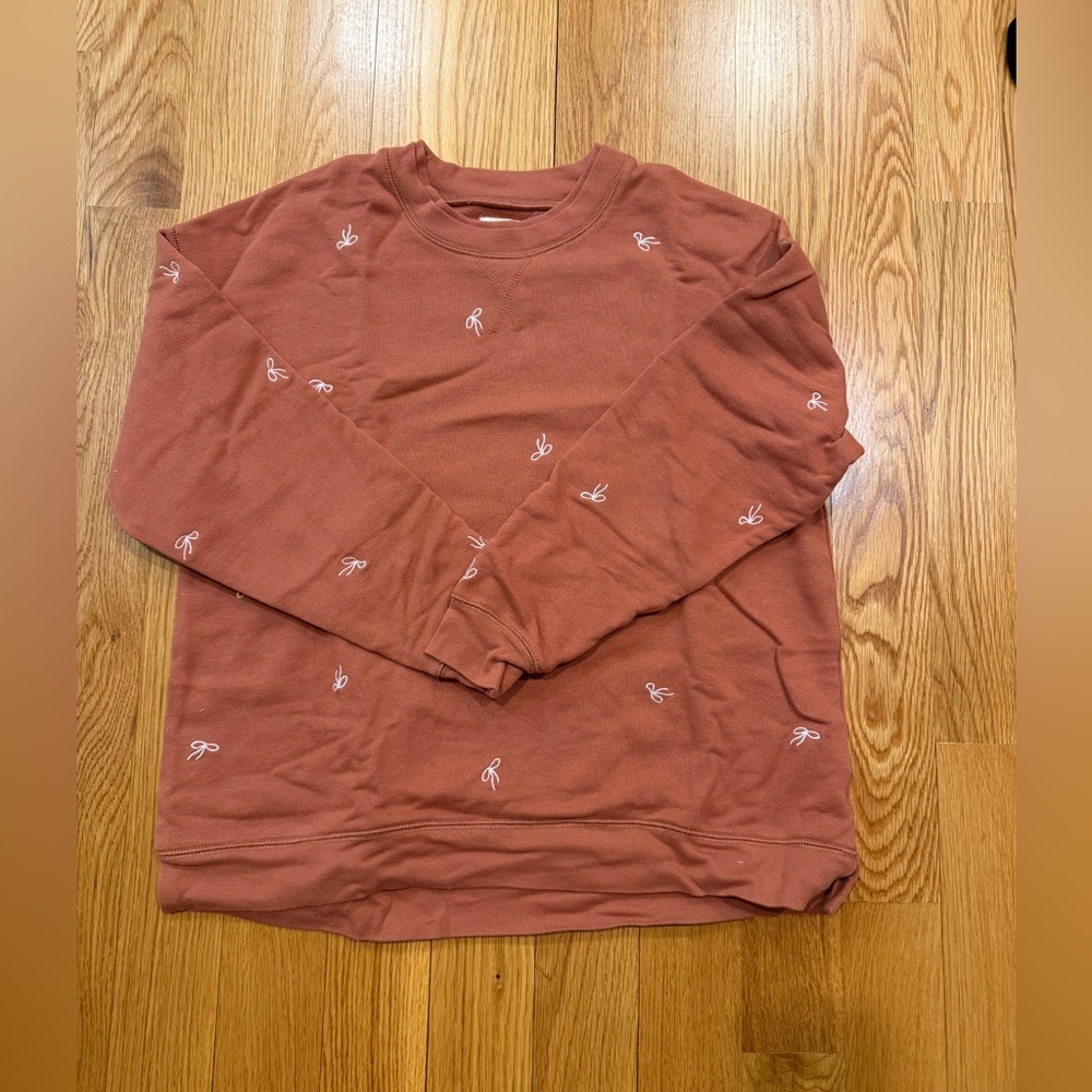 Madewell women’s crewneck bow sweater